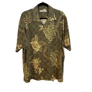 Tommy Bahama silk Hawaiian shirt size large greens cream rust great condition